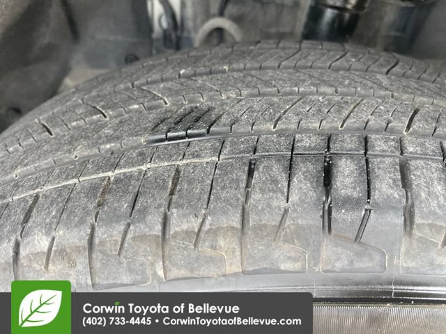 Certified 2025 Toyota RAV4 XLE AWD/4WD image 27