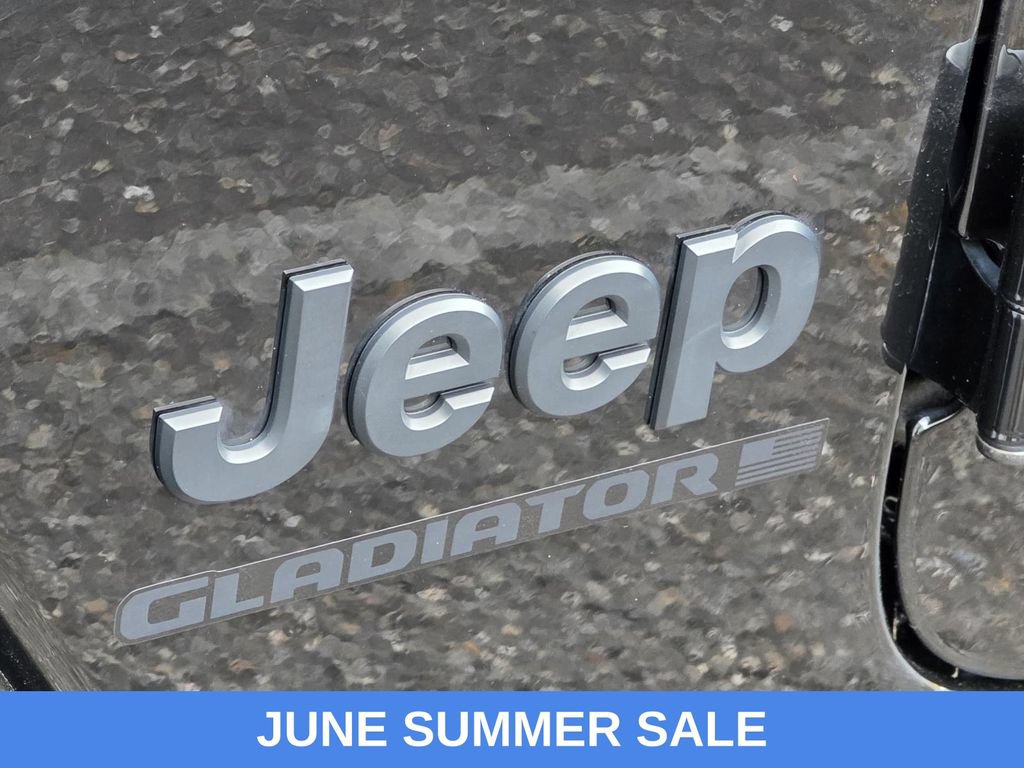 Used 2024 Jeep Gladiator Sport AWD/4WD image 33