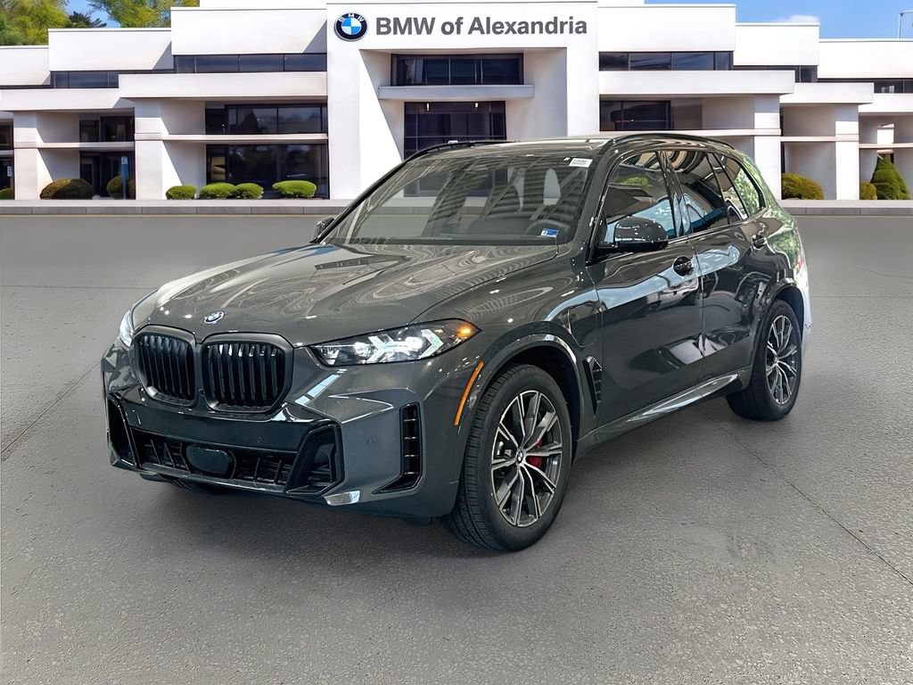 New 2026 BMW X5 xDrive50e w/ M Sport Package AWD/4WD image 1