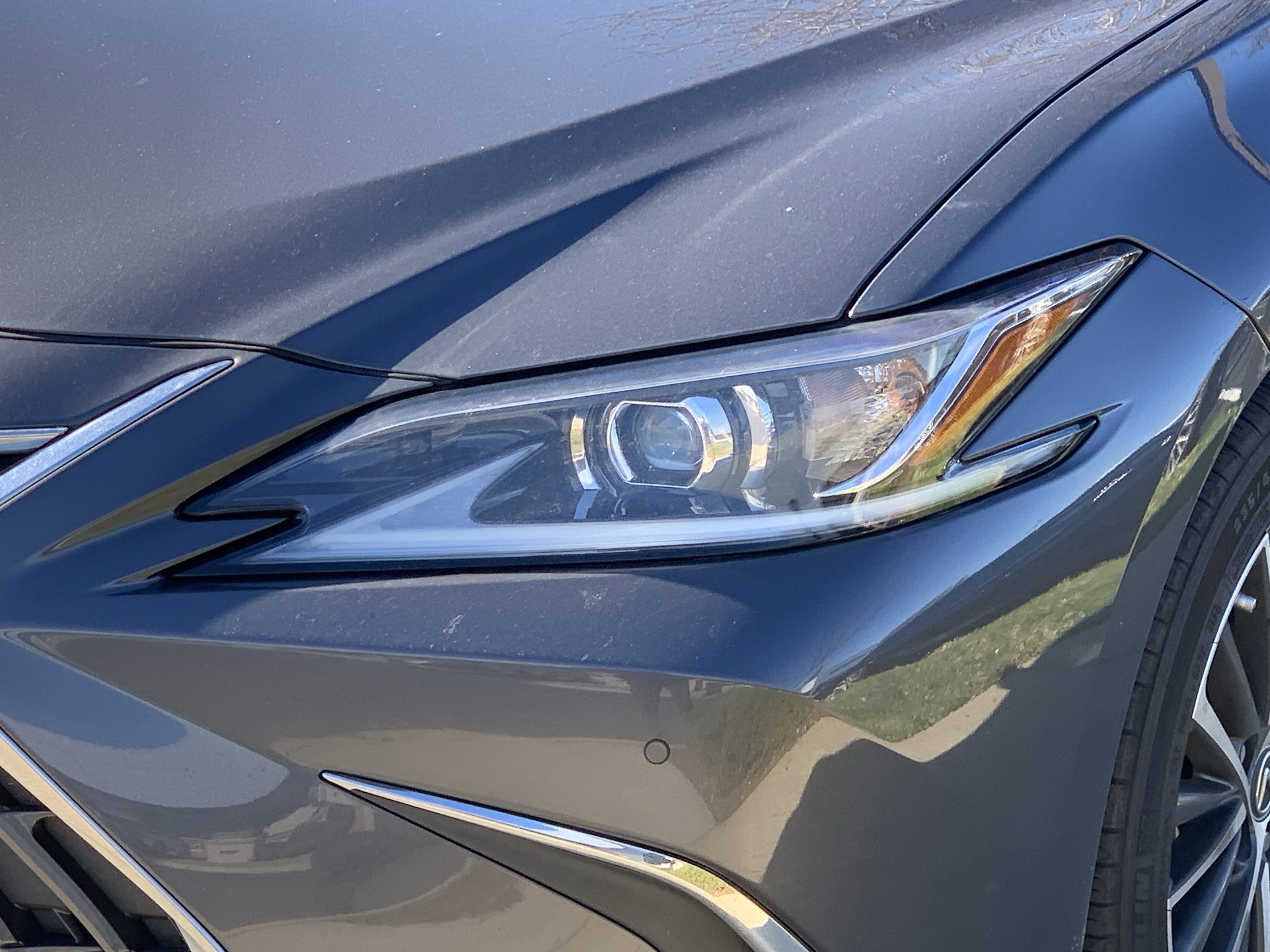 Certified 2024 Lexus ES 350 w/ Premium Package image 6