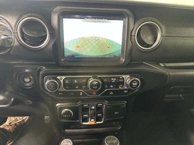 Used 2023 Jeep Wrangler Unlimited Sahara w/ Cold Weather Group image 21