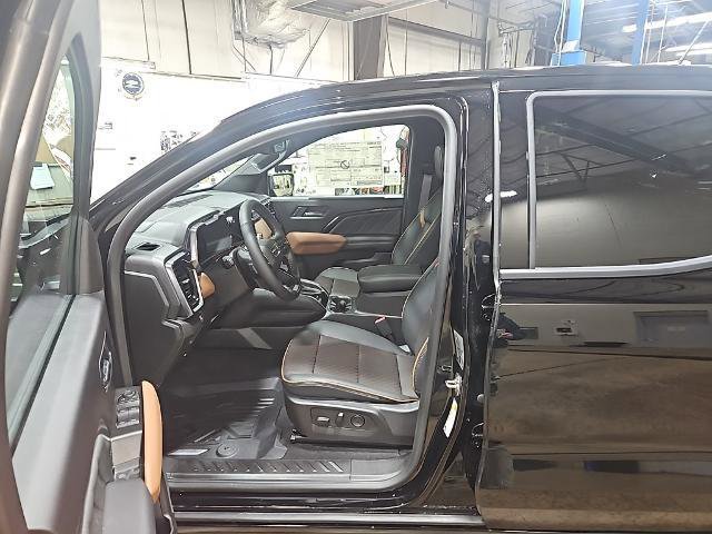 New 2026 GMC Canyon AT4 w/ Technology Plus Package image 12