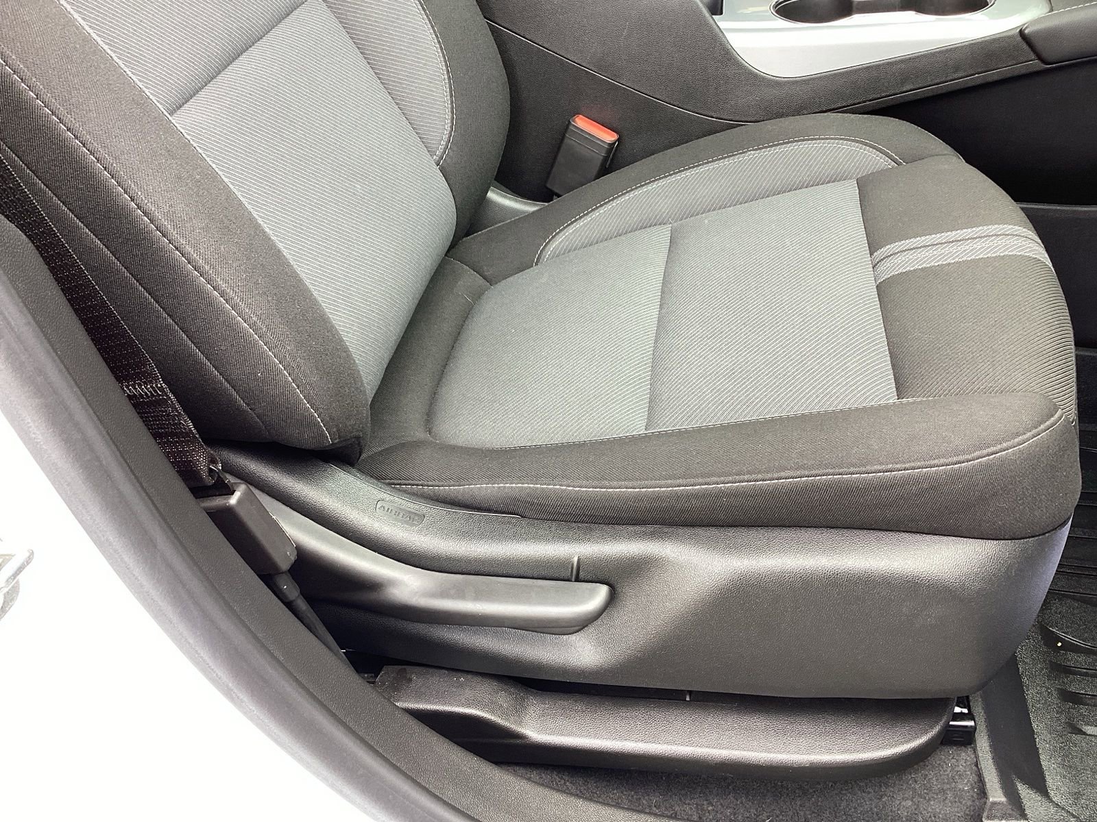 Used 2024 Chevrolet Blazer LT w/ Convenience Package image 18