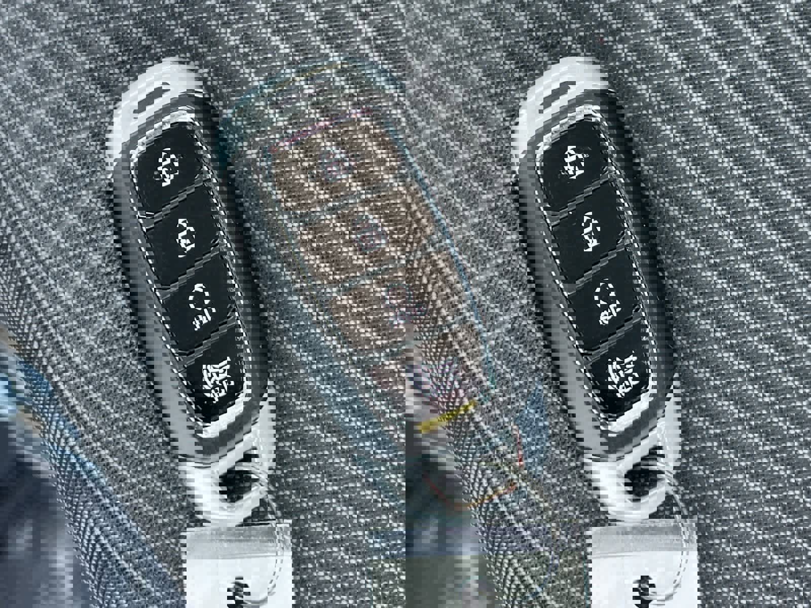 Certified 2022 Hyundai Venue Limited image 28