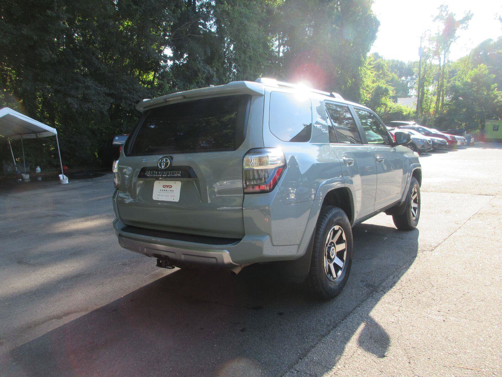 Used 2023 Toyota 4Runner TRD Off-Road Premium w/ Moonroof Package AWD/4WD image 5