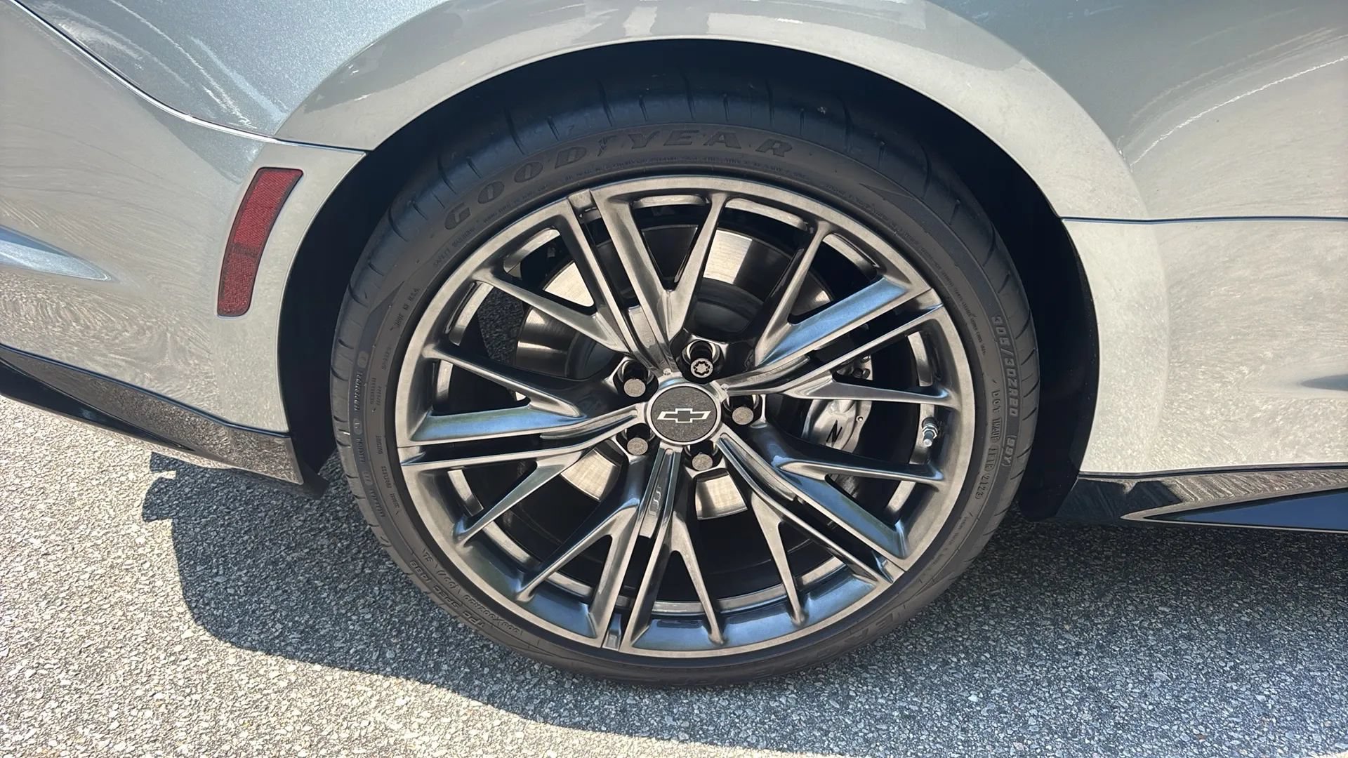 Used 2023 Chevrolet Camaro ZL1 RWD image 29