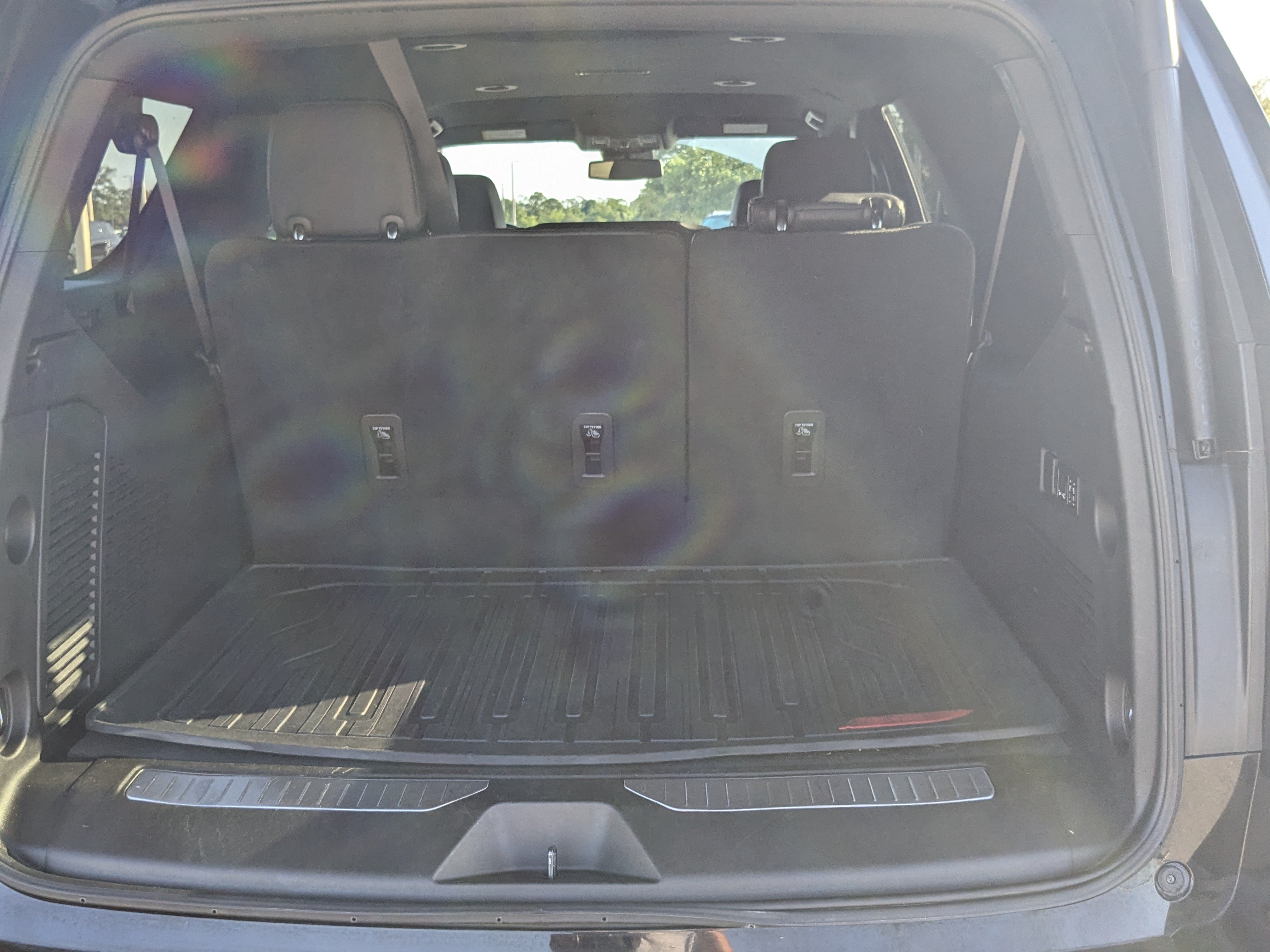 Used 2023 Chevrolet Suburban RST w/ Luxury Package AWD/4WD image 15