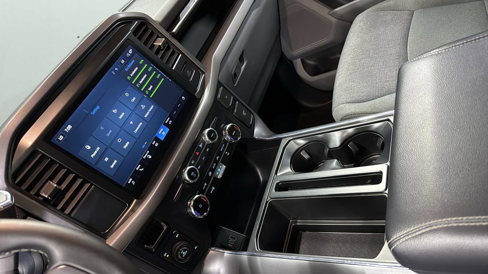 Used 2025 Ford F150 XLT w/ Equipment Group 301A Standard image 20