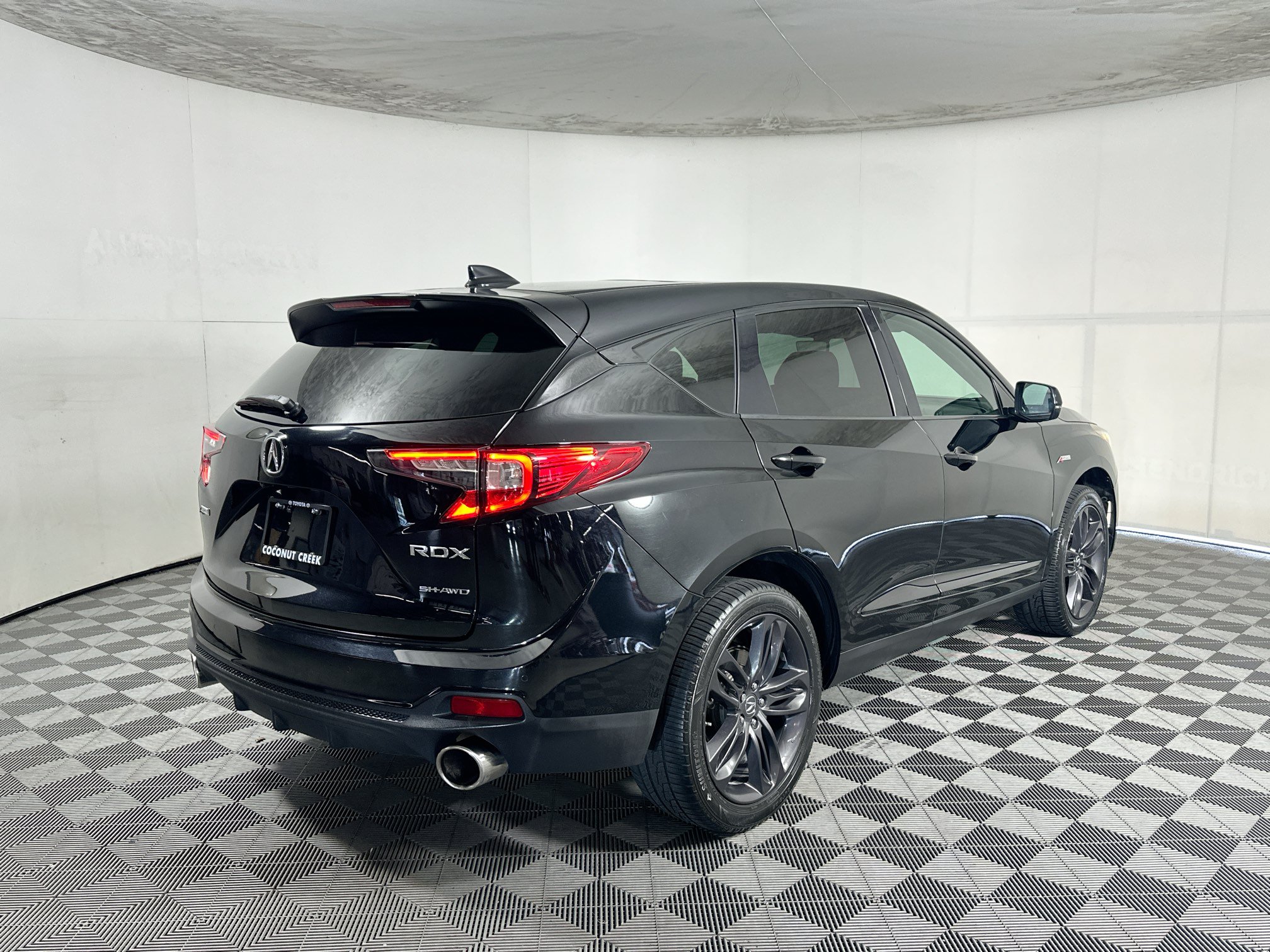 Used 2021 Acura RDX w/ Advance Package AWD/4WD image 3