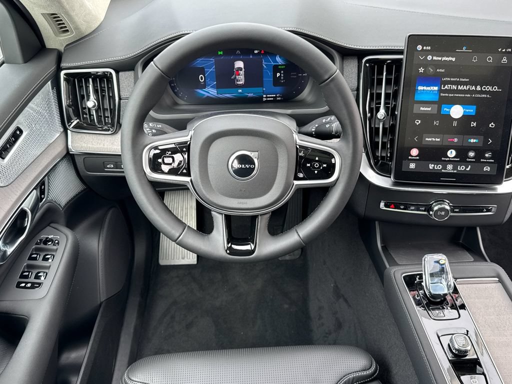New 2026 Volvo XC90 T8 Ultra w/ Lounge Package AWD/4WD image 13