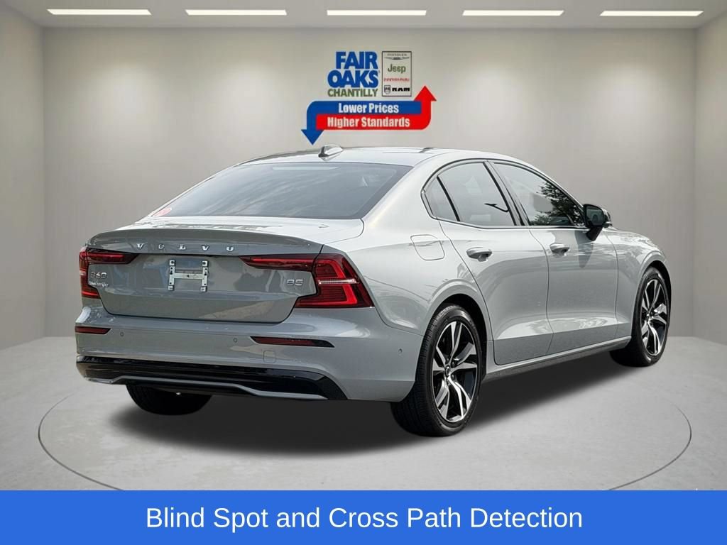 Used 2025 Volvo S60 B5 Plus FWD image 7