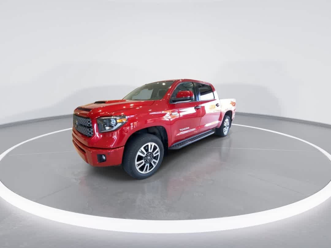 Used 2019 Toyota Tundra SR5 AWD/4WD image 4
