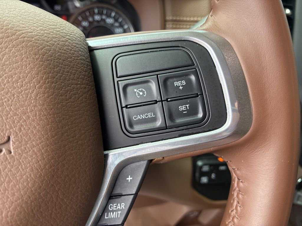 Used 2022 RAM 3500 Laramie image 35