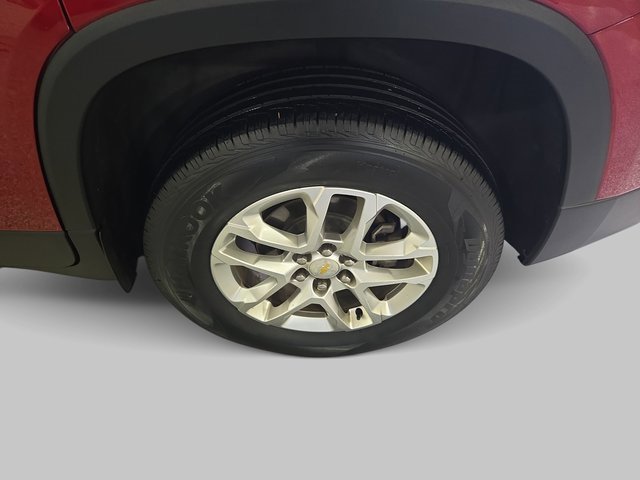 Used 2020 Chevrolet Traverse LT image 33