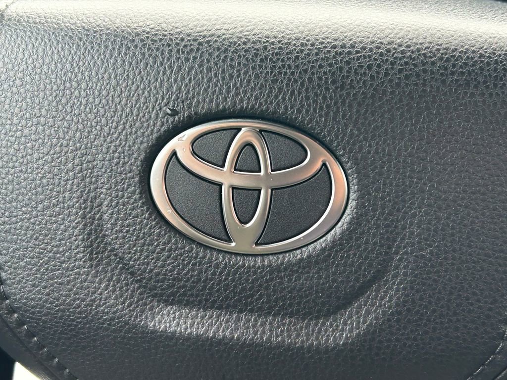 Used 2025 Toyota 4Runner Limited image 40