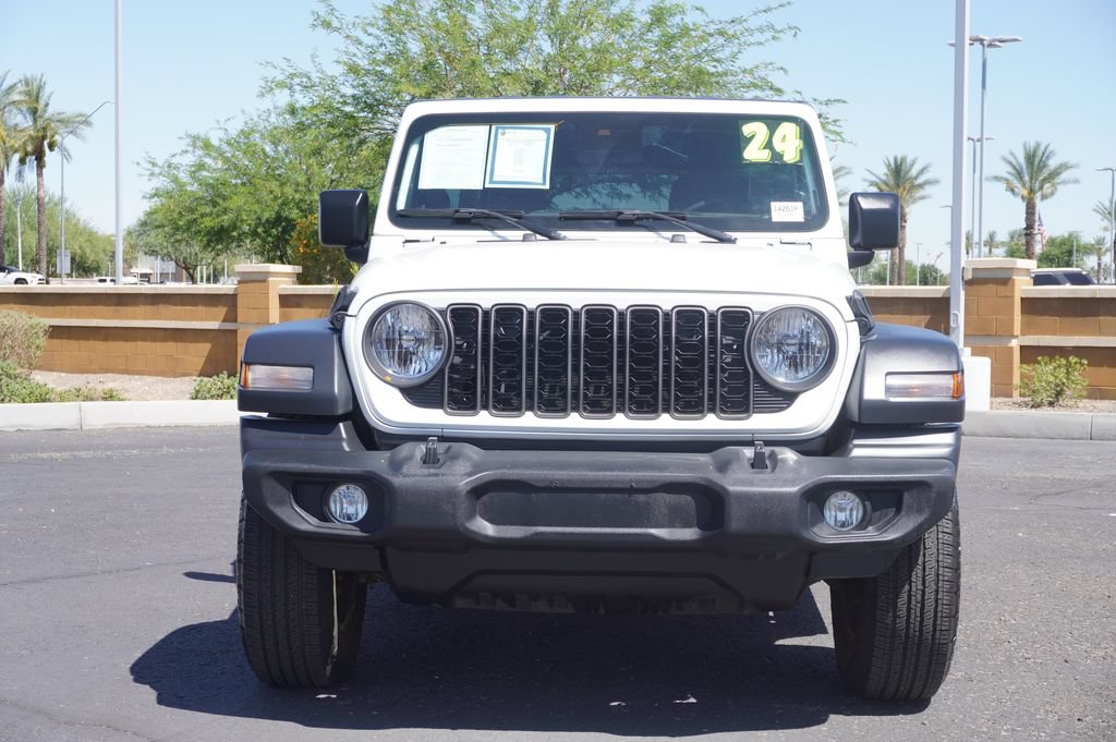 Used 2024 Jeep Wrangler Unlimited Sport AWD/4WD image 7