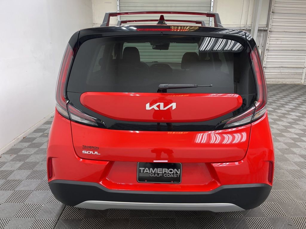 Used 2024 Kia Soul LX image 5