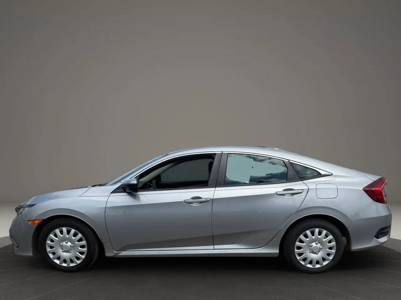 Used 2019 Honda Civic LX image 8