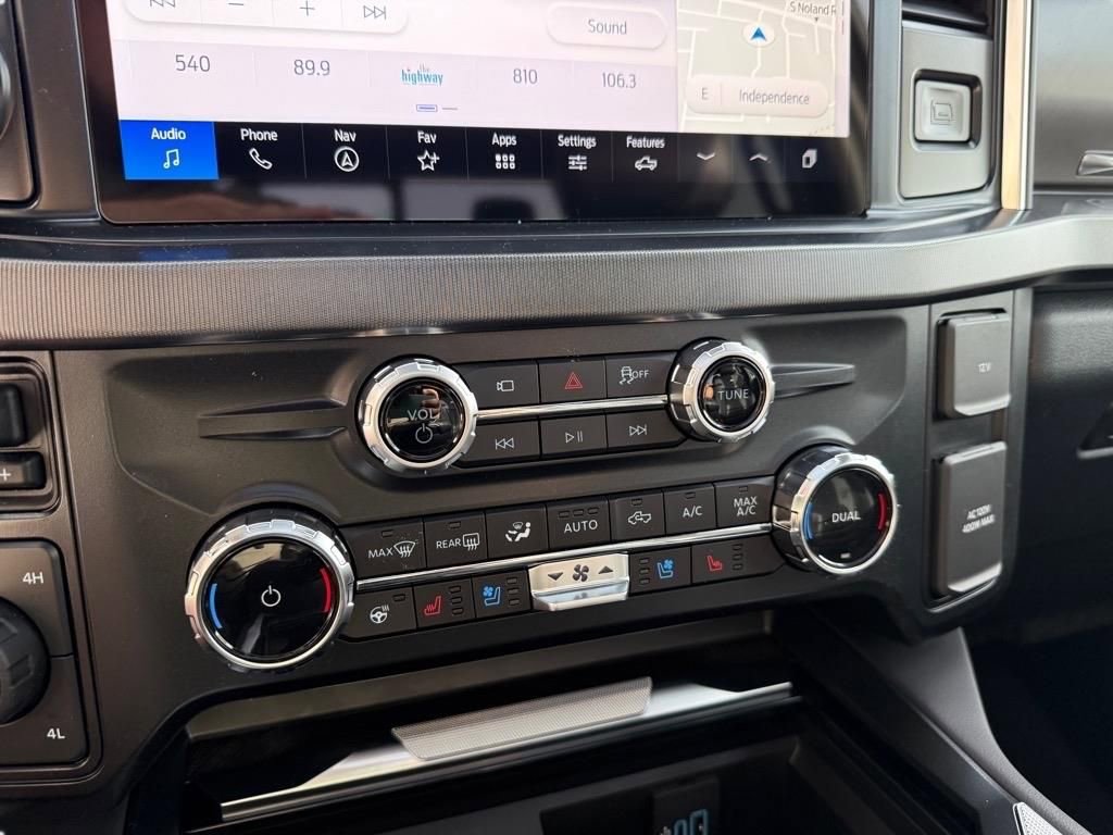 New 2025 Ford F250 Platinum w/ FX4 Off-Road Package image 13