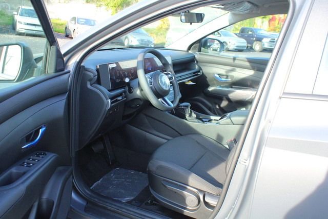 Used 2025 Hyundai Tucson SE AWD/4WD image 12