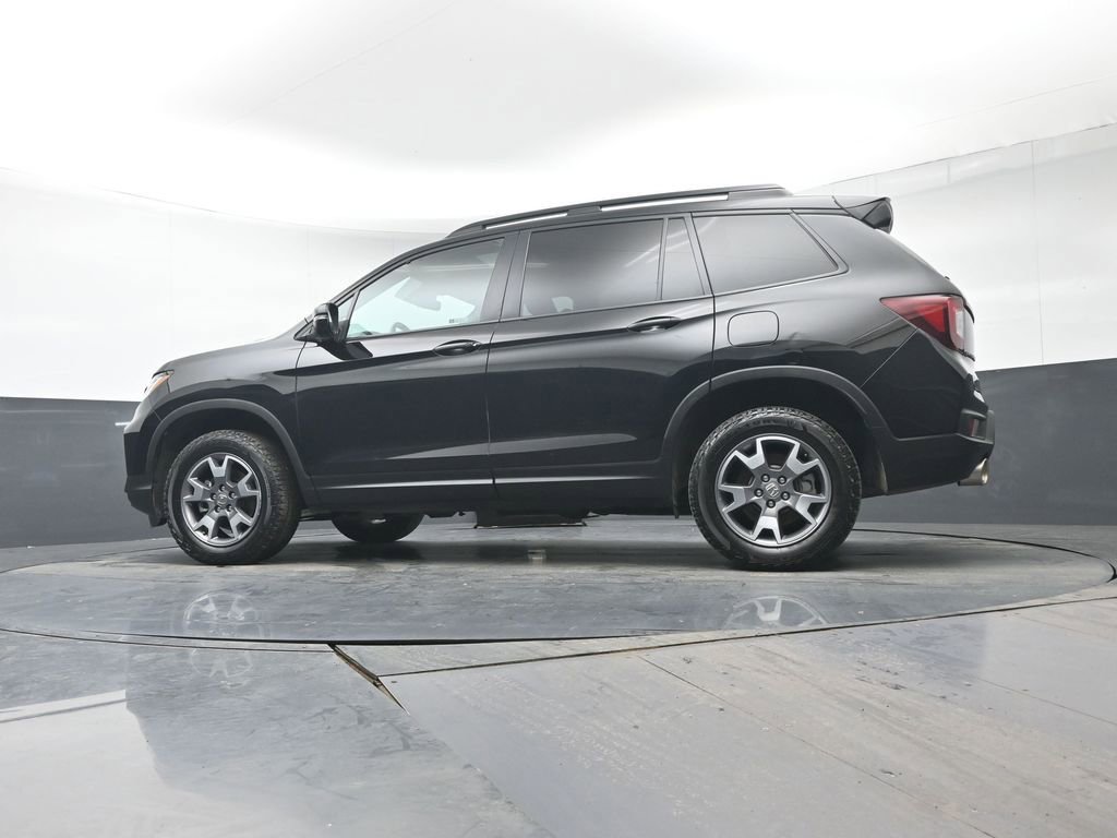 Certified 2023 Honda Passport TrailSport image 37