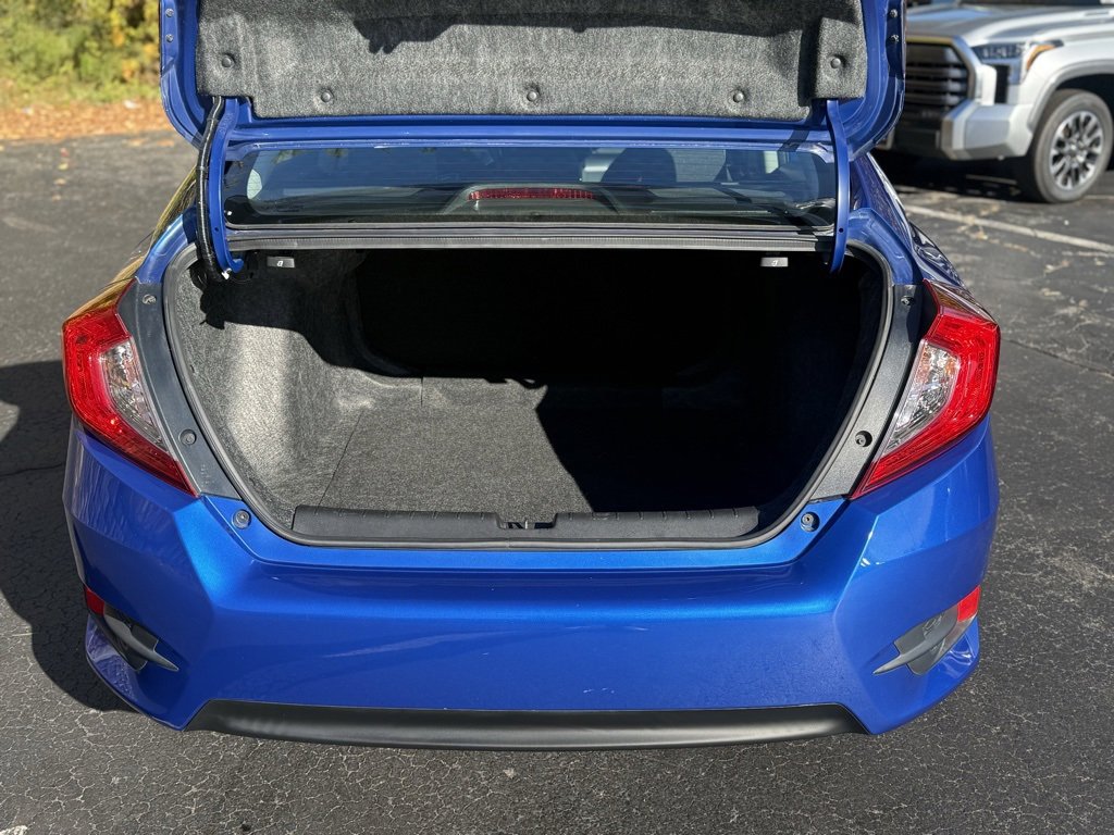Used 2018 Honda Civic EX image 17