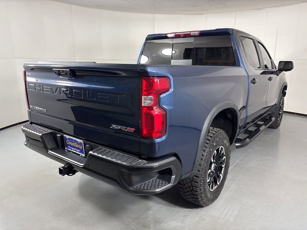 Used 2022 Chevrolet Silverado 1500 ZR2 image 10