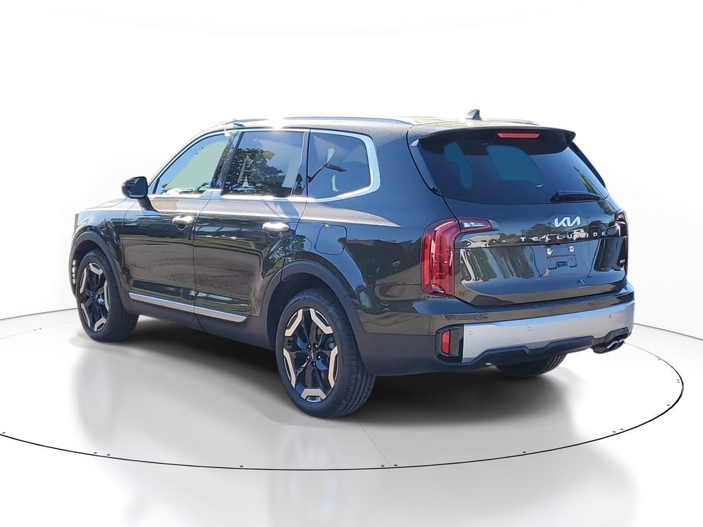 Certified 2023 Kia Telluride S AWD/4WD image 3