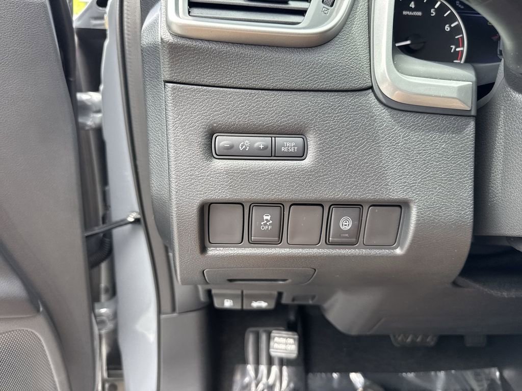 Used 2023 Nissan Murano SV w/ SV Midnight Edition Package FWD image 55
