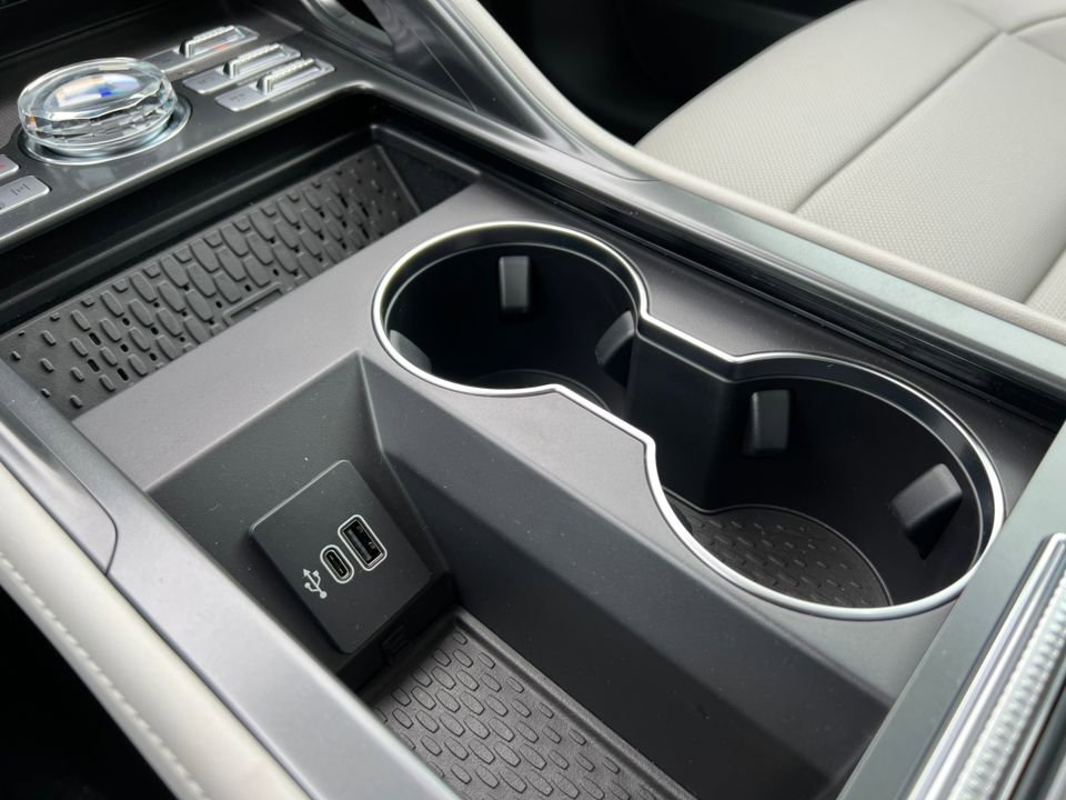 New 2026 Lincoln Nautilus Premier w/ Equipment Group 102A AWD/4WD image 24