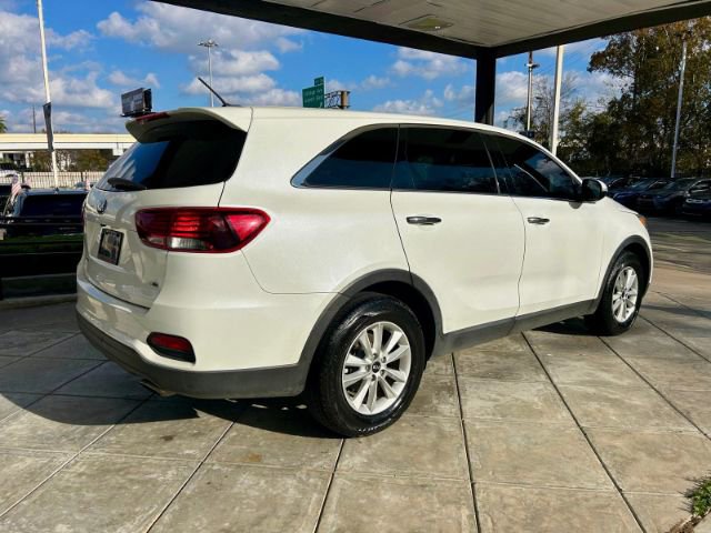 Used 2020 Kia Sorento S image 4