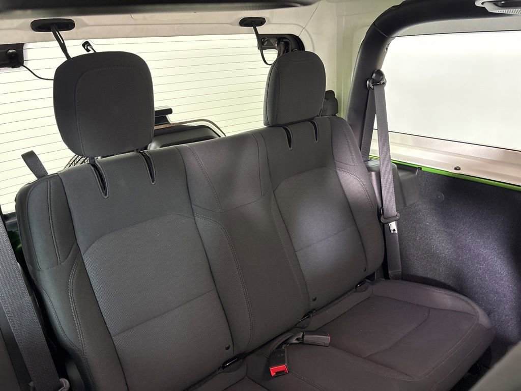 Used 2019 Jeep Wrangler Sport image 18