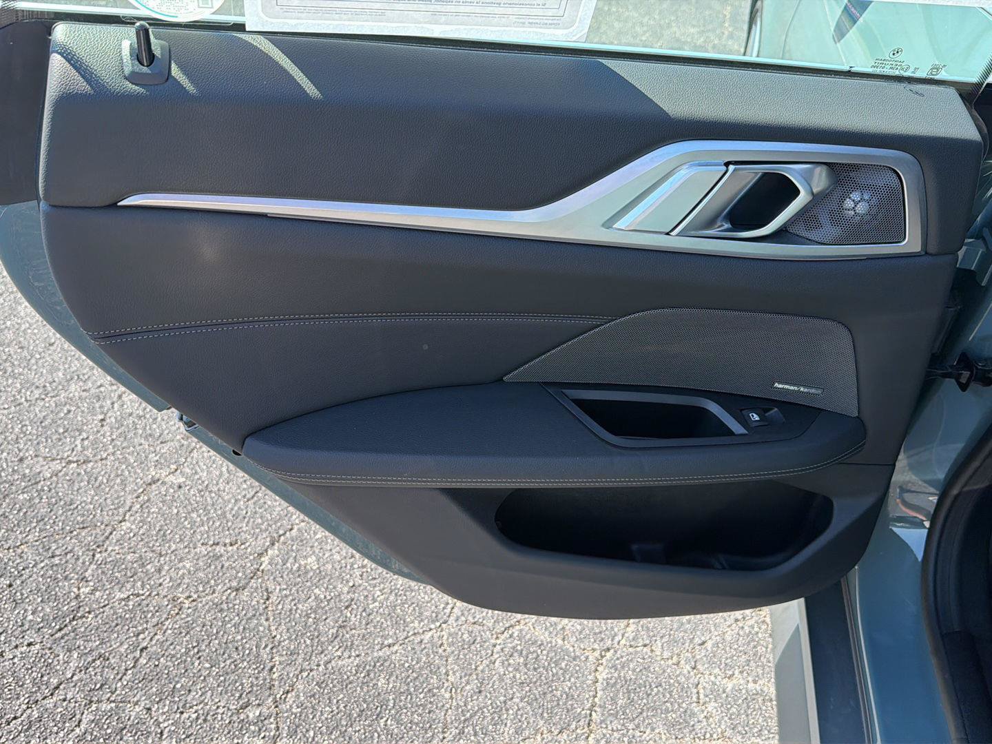 Used 2025 BMW i4 eDrive40 w/ Premium Package RWD image 17