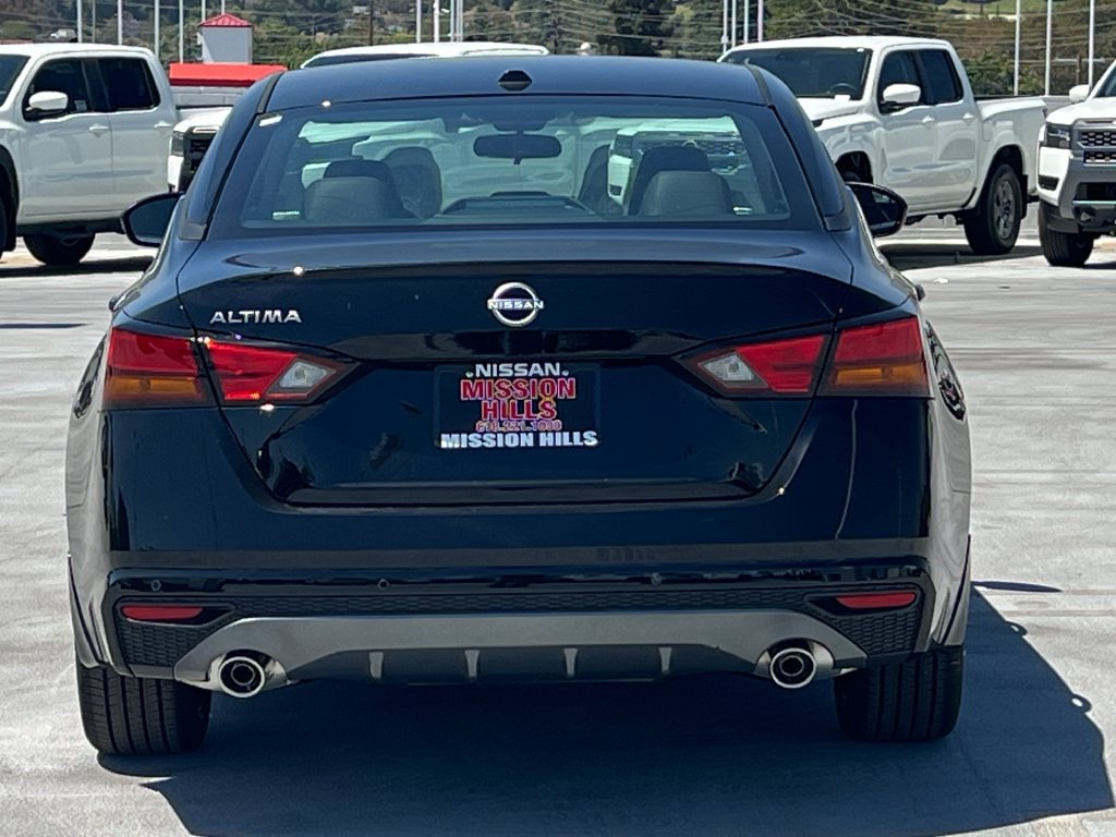 New 2026 Nissan Altima 2.5 SV FWD image 6