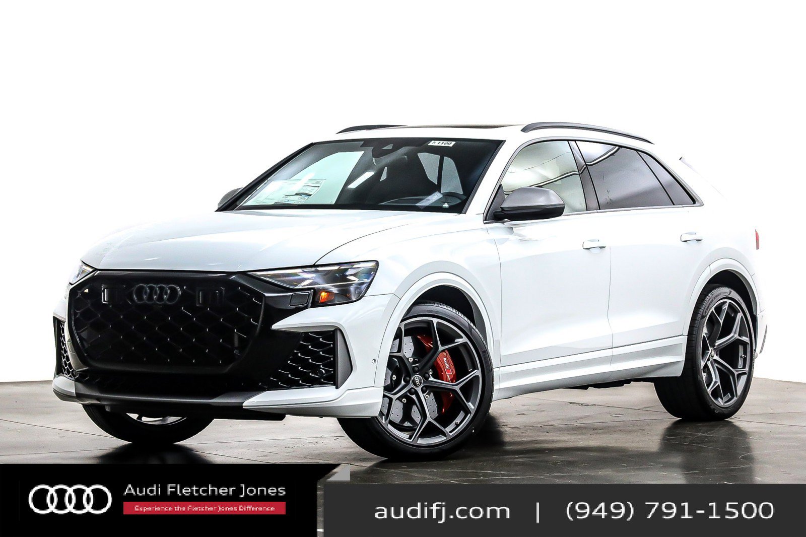 New 2025 Audi RS Q8 performance