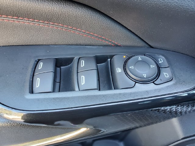 Certified 2024 Chevrolet Trax RS w/ Driver Confidence Package FWD image 18