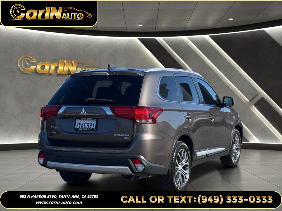 Used 2017 Mitsubishi Outlander SEL FWD image 5