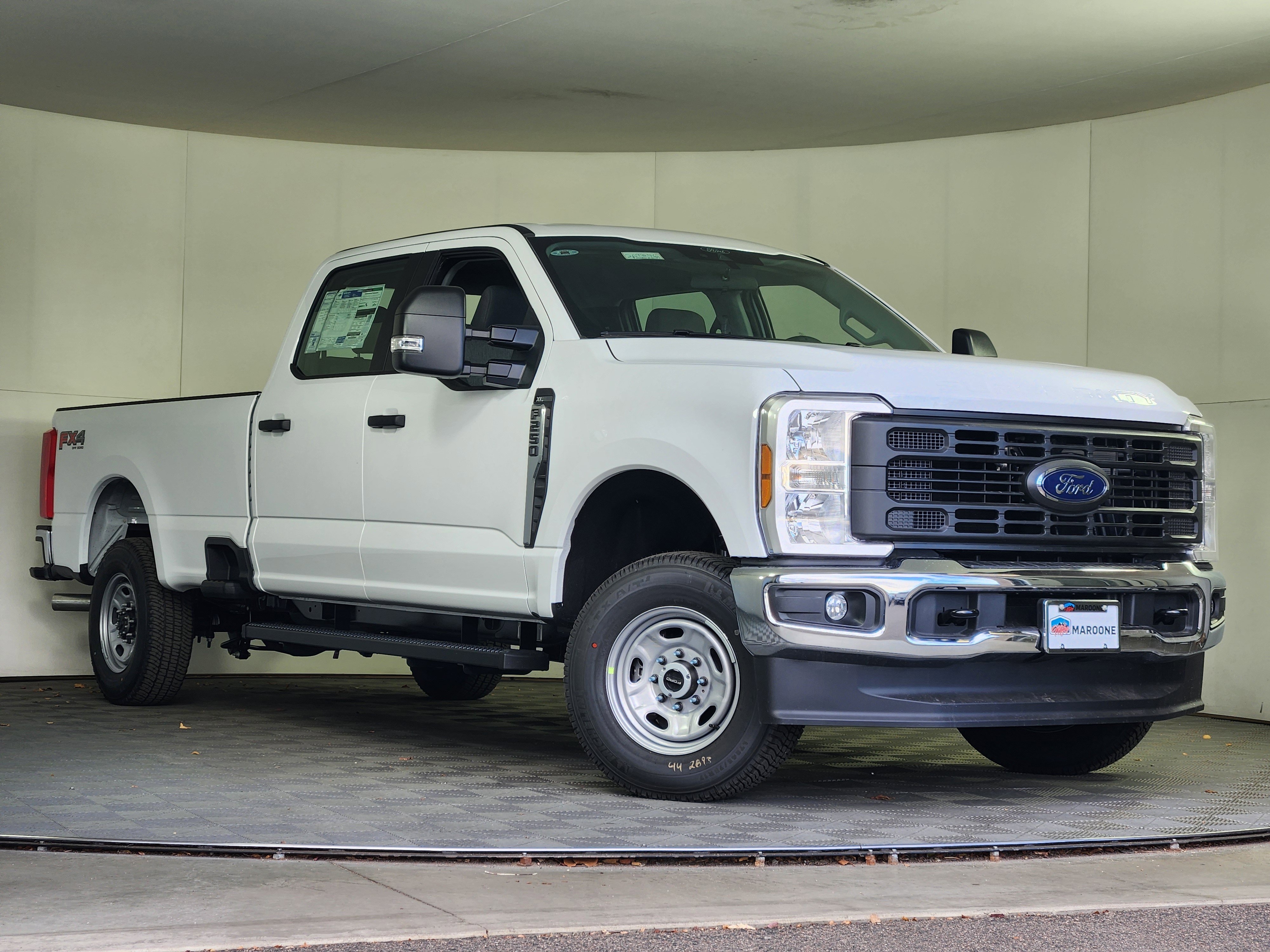 New 2026 Ford F250 XL w/ FX4 Off-Road Package image 2