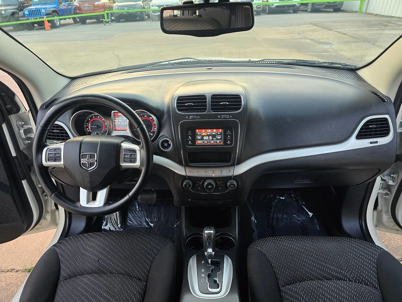 Used 2016 Dodge Journey SXT image 28