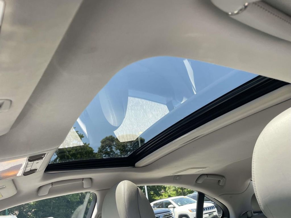 Used 2010 Lexus LS 460 w/ Comfort Pkg RWD image 15