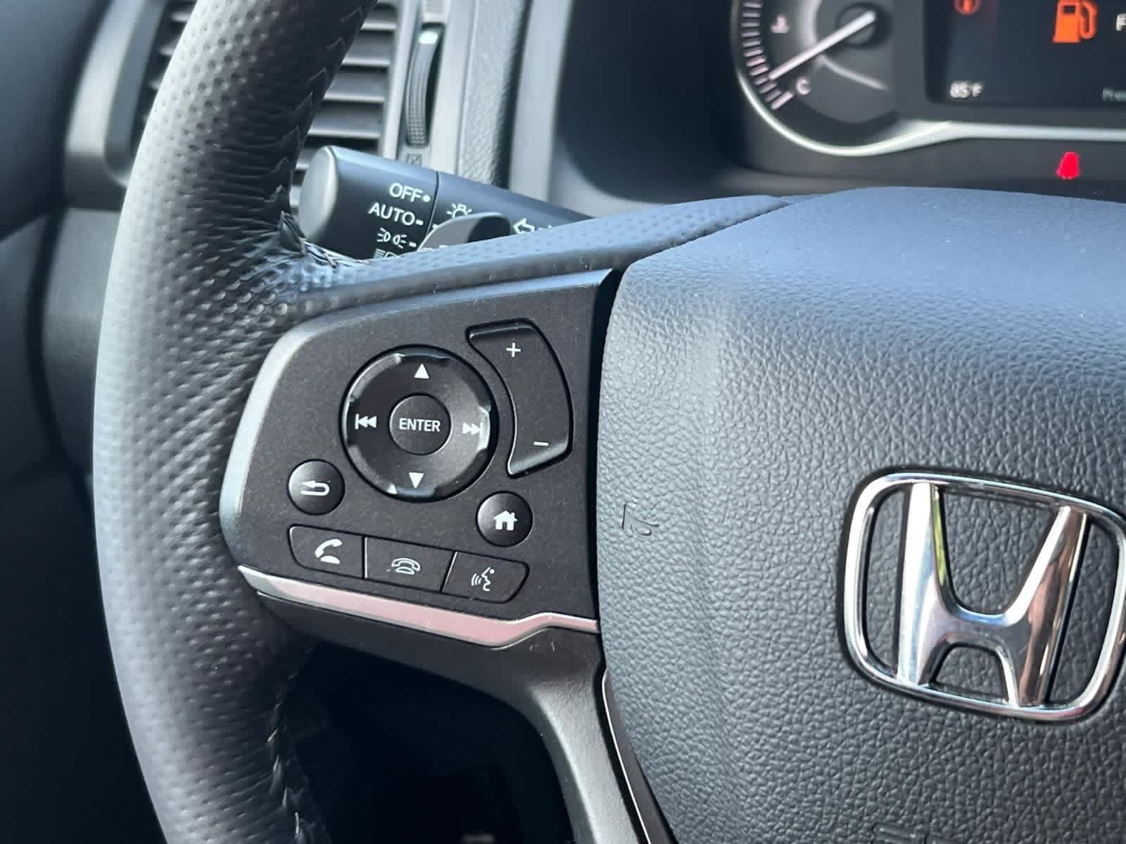 Used 2025 Honda Passport EX-L image 19