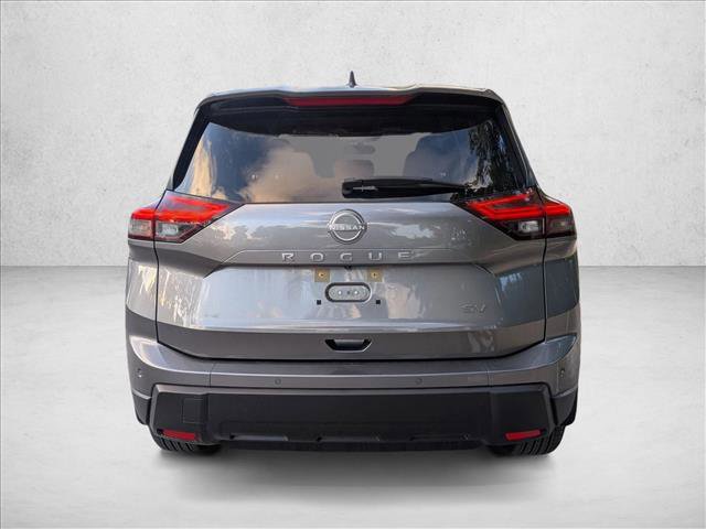 Used 2024 Nissan Rogue SV FWD image 6