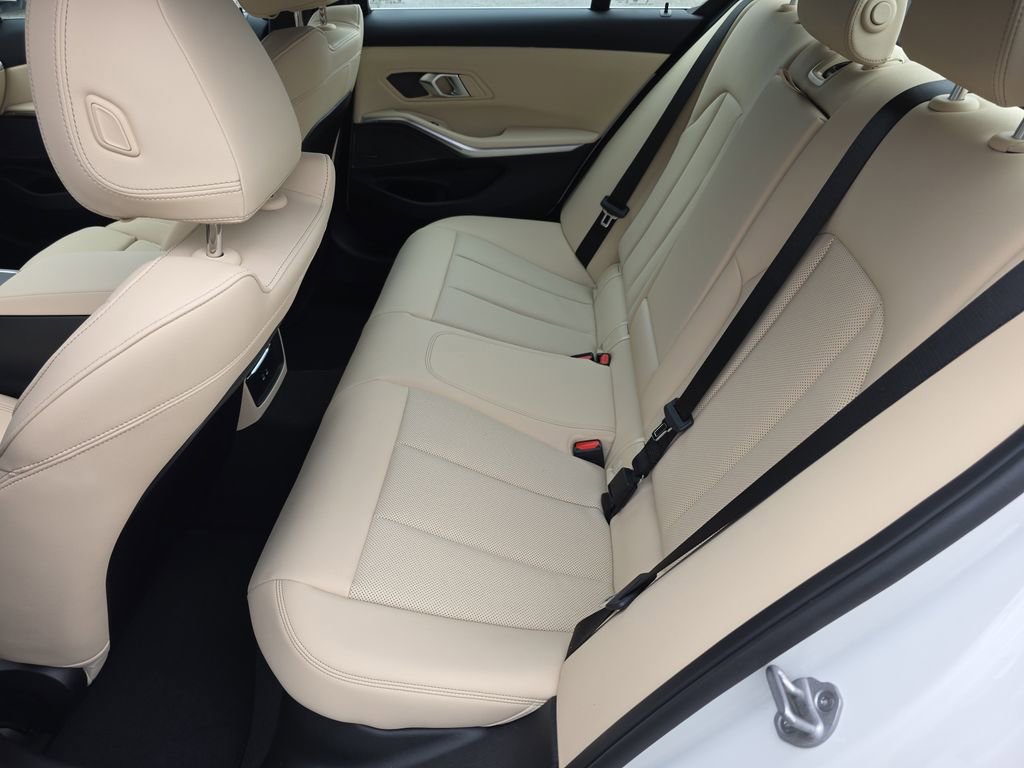 Certified 2026 BMW 330i xDrive Sedan w/ Premium Package image 10