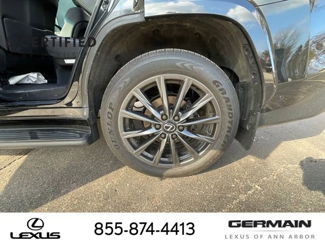 Used 2025 Lexus LX 700h F Sport image 24