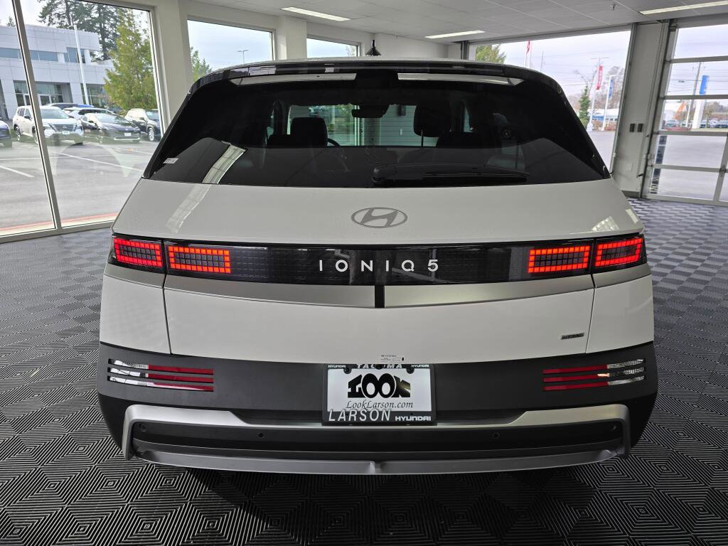 New 2026 Hyundai Ioniq 5 SEL image 6