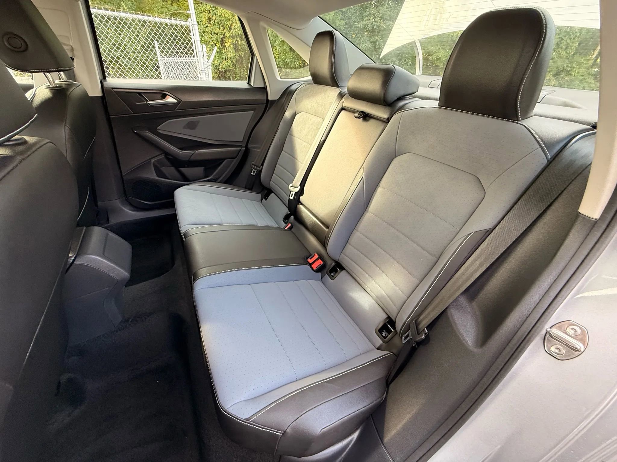 Used 2025 Volkswagen Jetta SE image 68