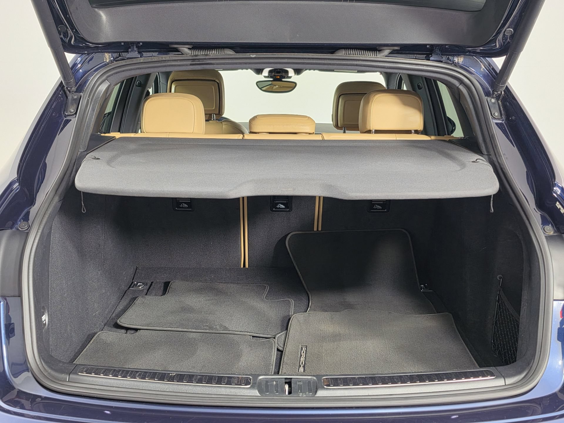 Used 2017 Porsche Macan S AWD/4WD image 11