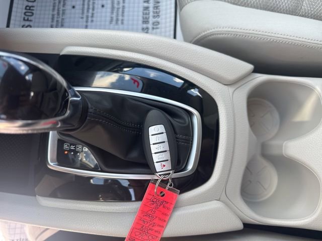 Used 2018 Nissan Rogue Sport SV AWD/4WD image 23