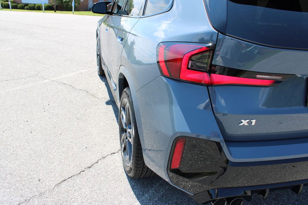 Used 2025 BMW X1 M35i AWD/4WD image 47
