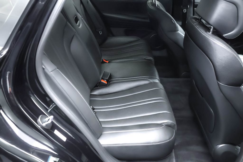 Used 2024 Genesis G80 2.5T image 24